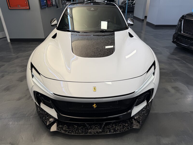 Used 2026 Ferrari Purosangue AWD/4WD image 4