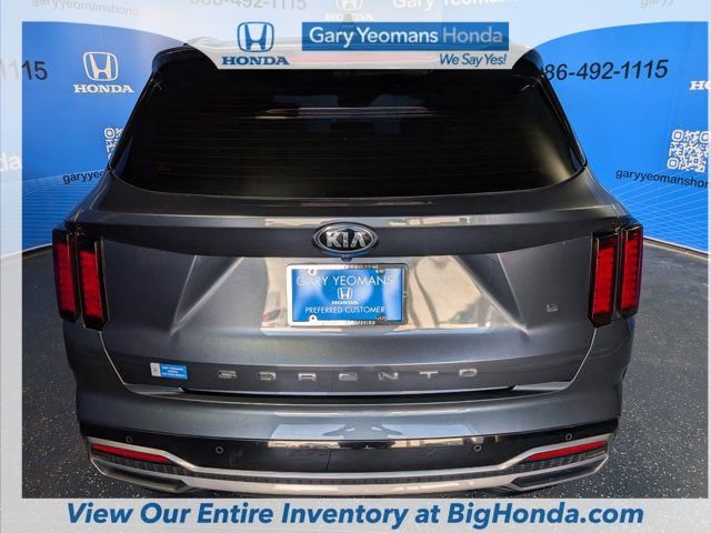 Used 2021 Kia Sorento S image 7