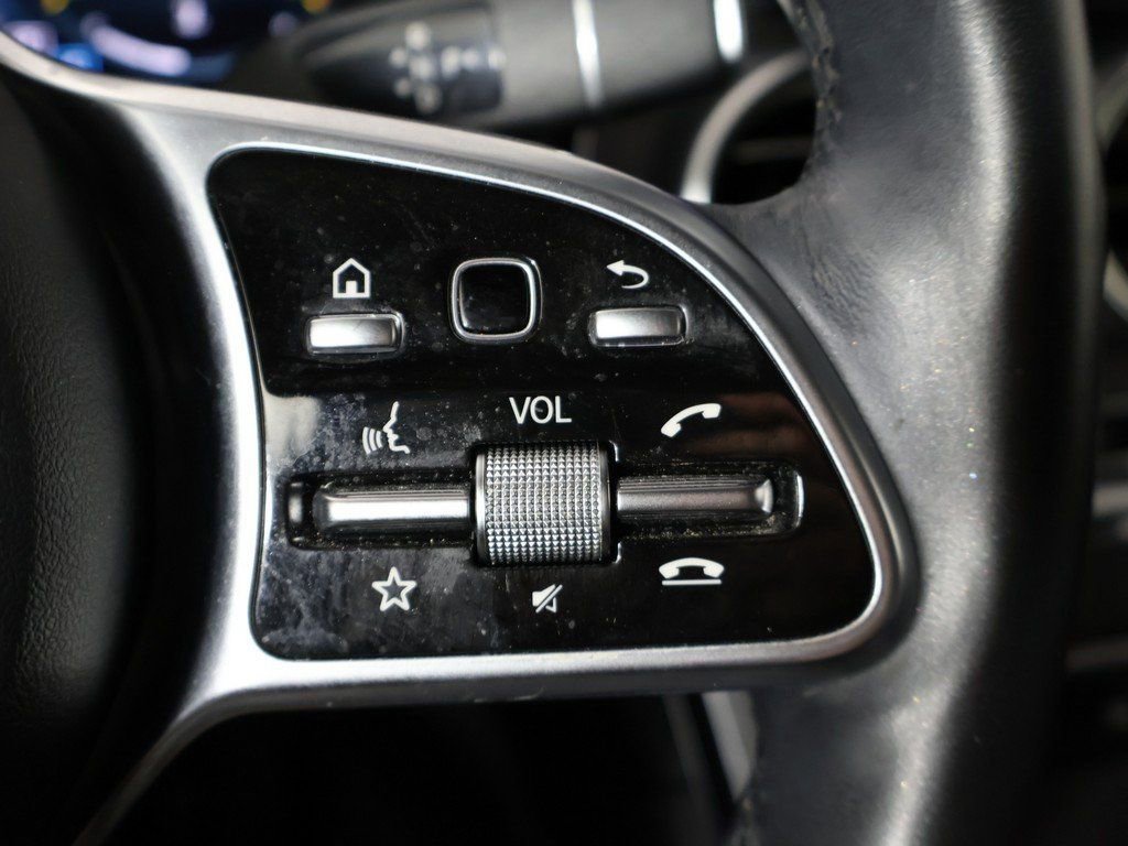 Used 2021 Mercedes-Benz GLC 300 4MATIC w/ Multimedia Package image 47