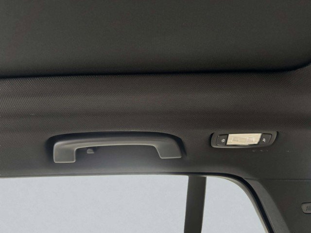 Used 2021 BMW X5 xDrive40i w/ Premium Package image 43