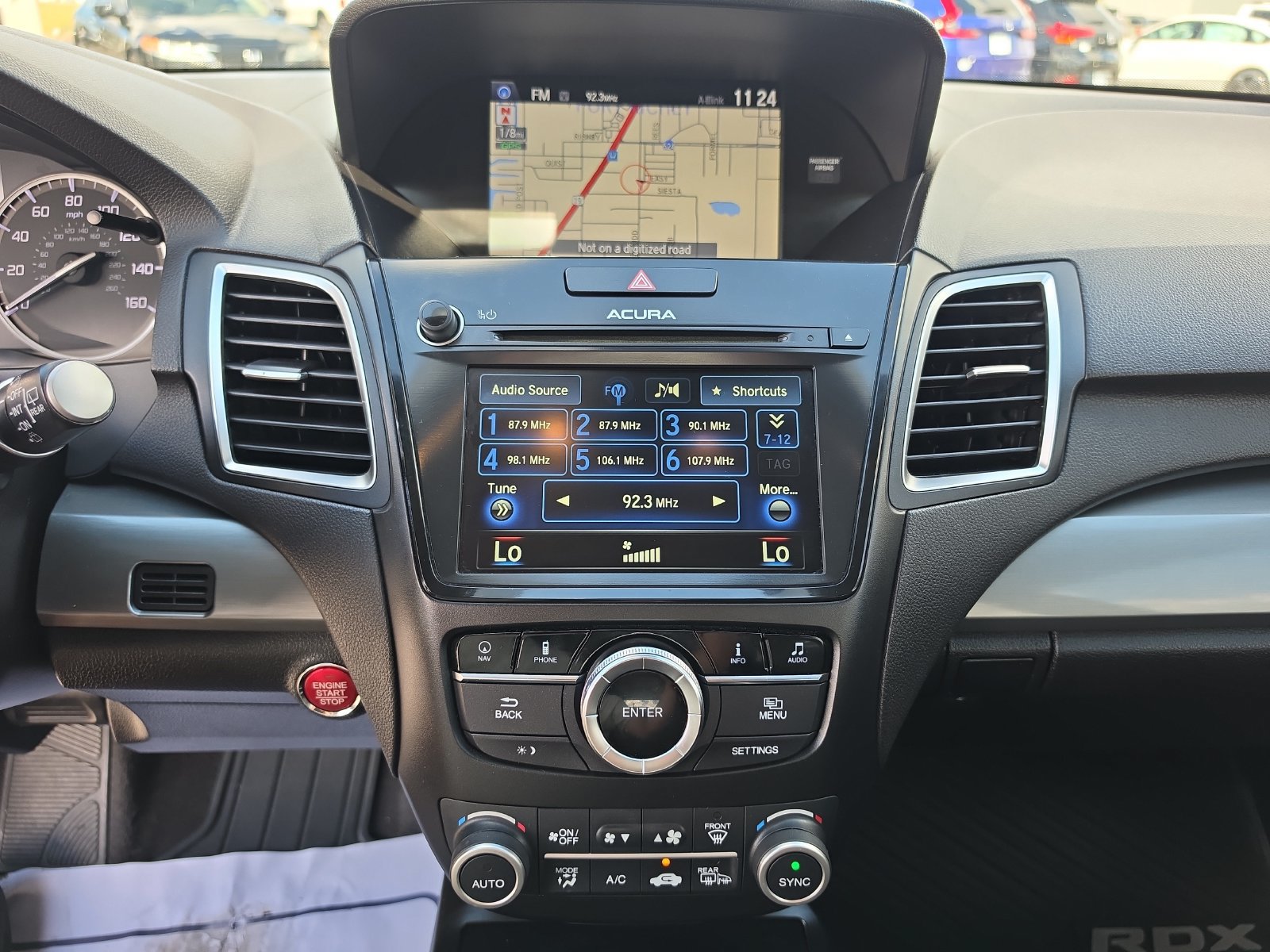 Used 2018 Acura RDX w/ Advance Package FWD image 17