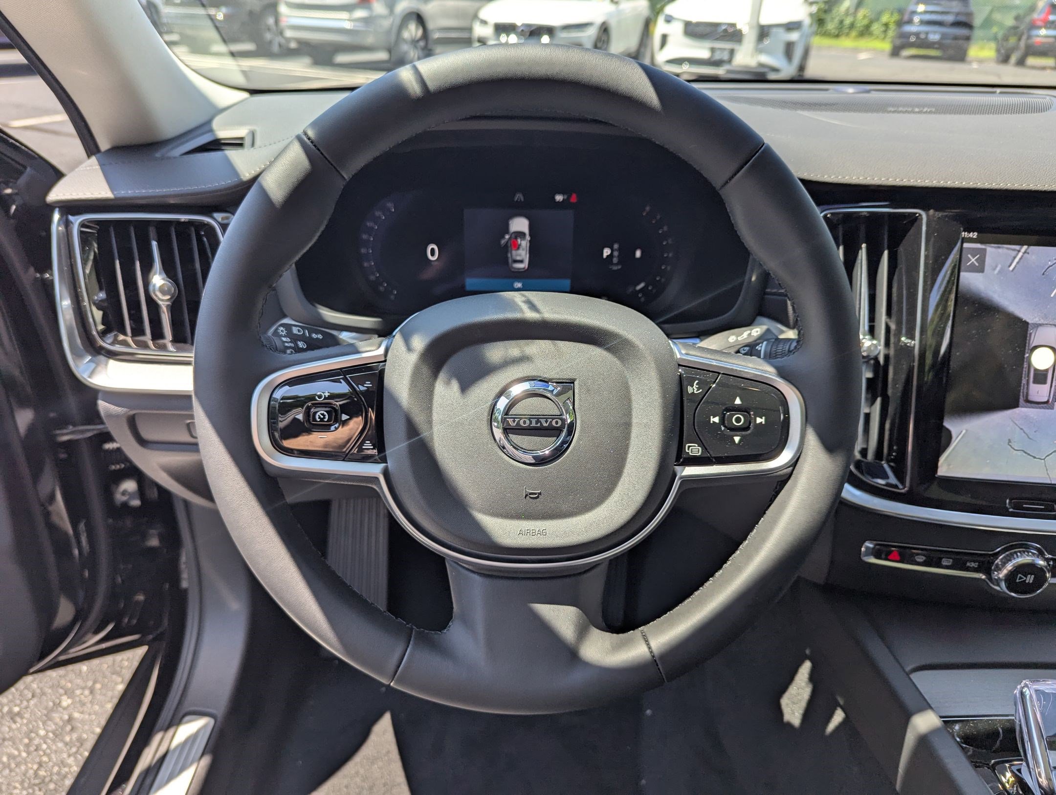 New 2026 Volvo V60 B5 Cross Country Ultra w/ Protection Package Premier image 10