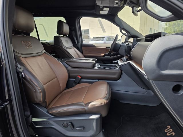 Used 2025 Ford Expedition King Ranch AWD/4WD image 31