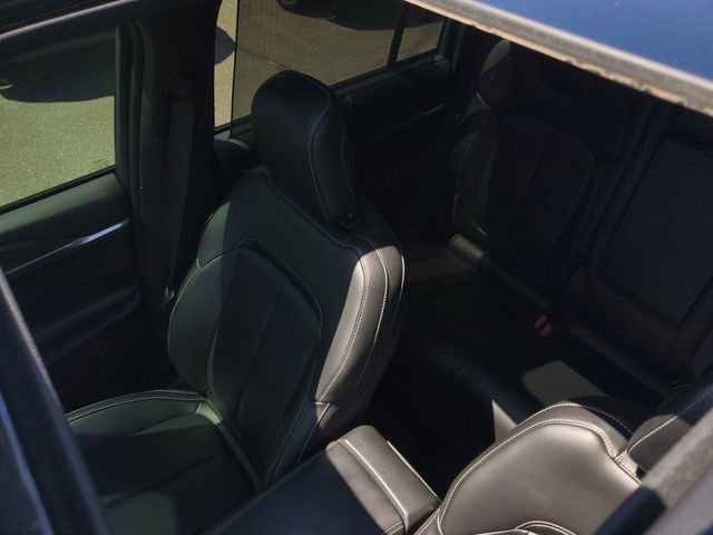Certified 2025 Jeep Grand Cherokee Limited w/ Luxury Tech Group II RWD image 26
