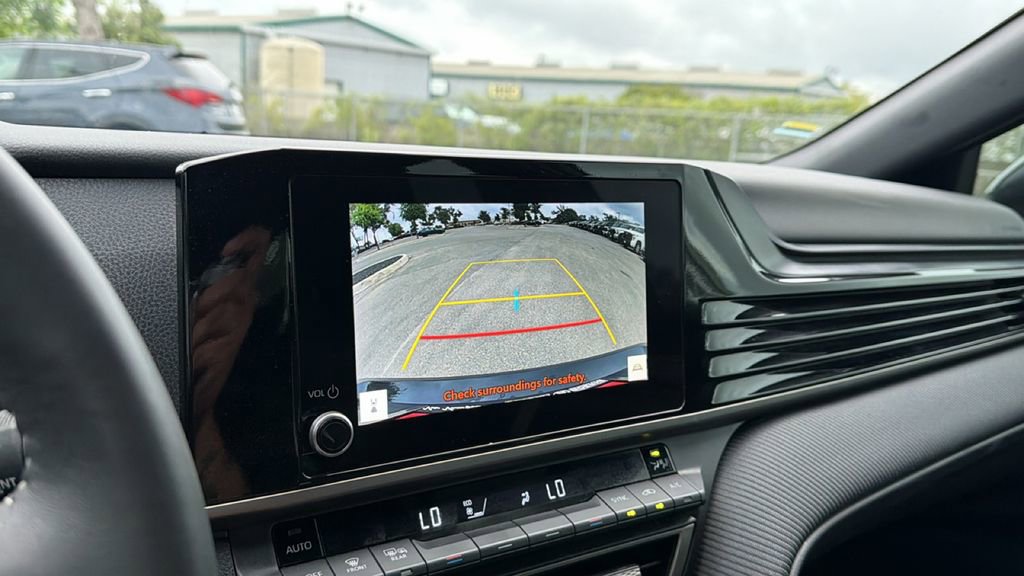 Certified 2025 Toyota Camry SE w/ Convenience Package image 30