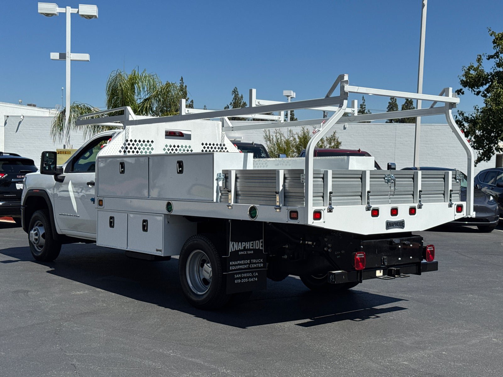 New 2025 GMC Sierra 3500 Pro w/ Fleet Convenience Package AWD/4WD image 13