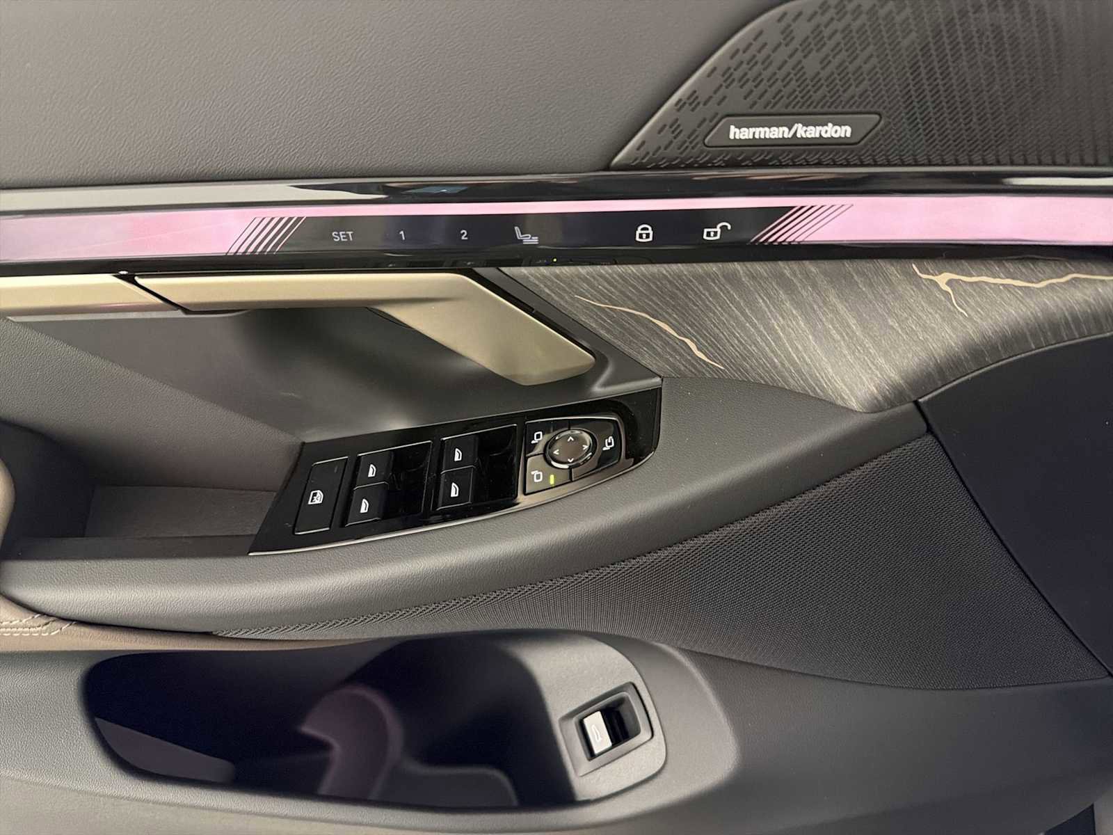 New 2026 BMW 530i xDrive w/ Premium Package image 13