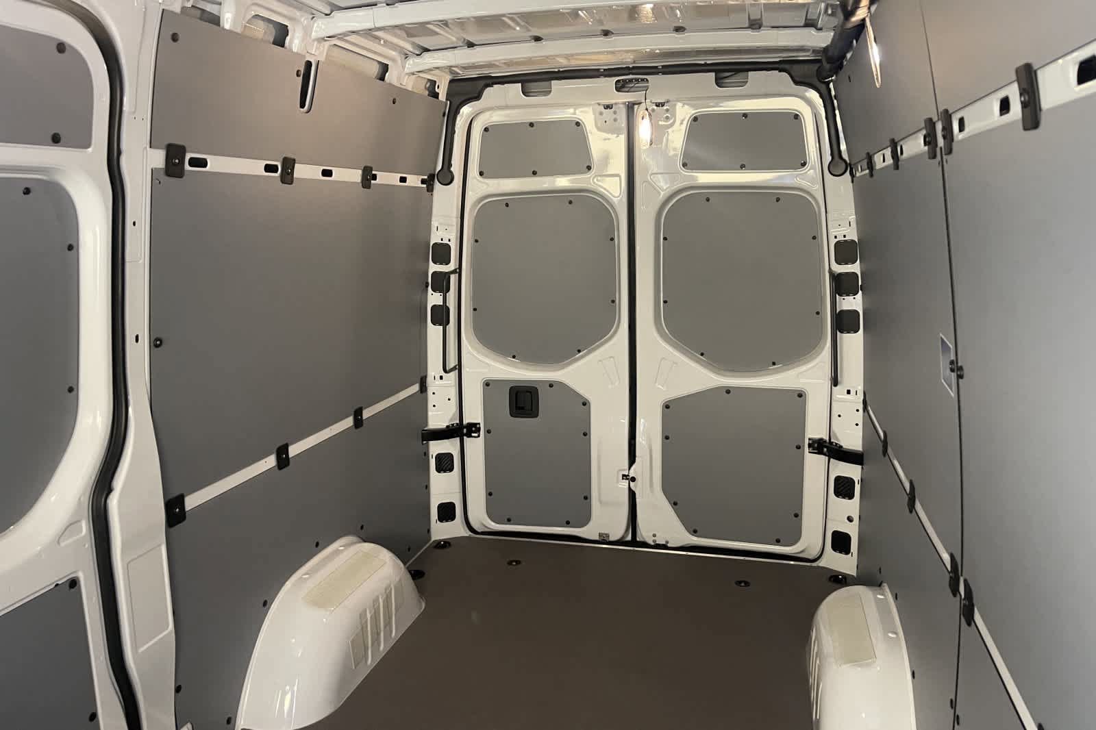 New 2025 Mercedes-Benz Sprinter 2500 image 8