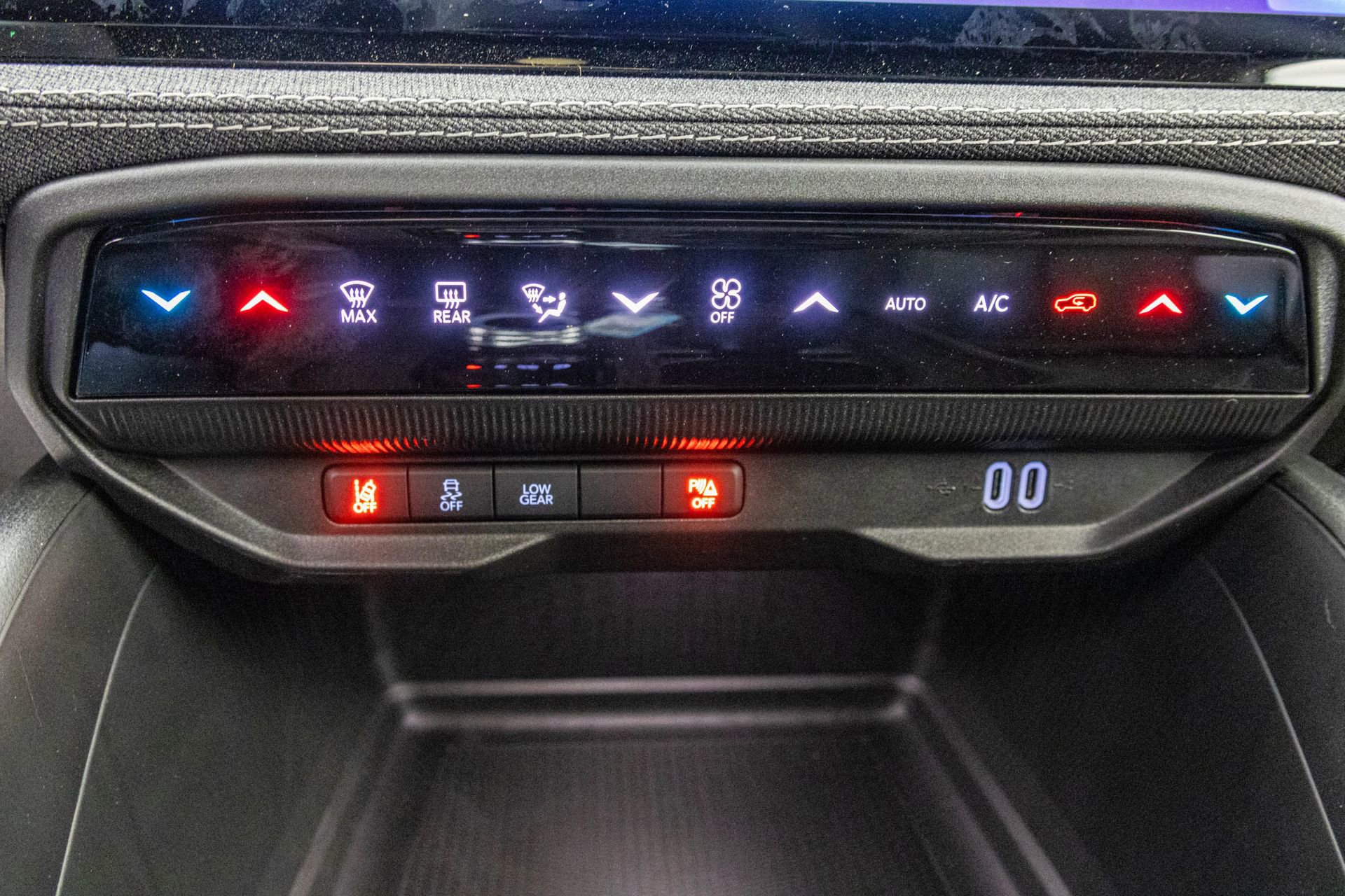 New 2026 Jeep Cherokee Laredo AWD/4WD image 25