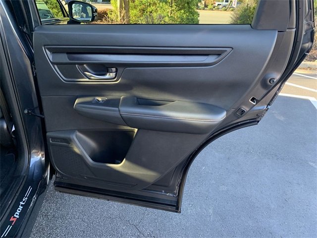 Used 2025 Honda CR-V Sport image 11