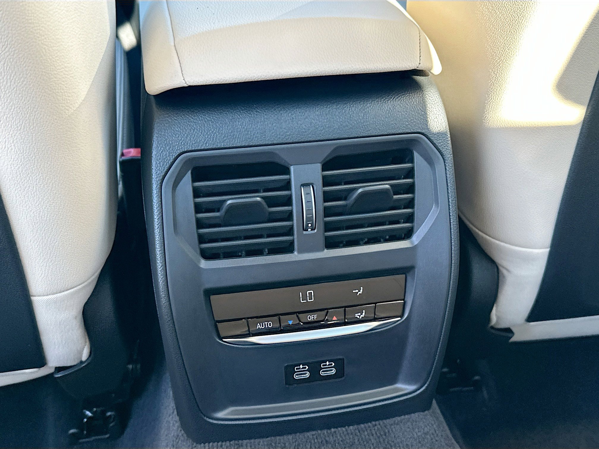 New 2026 BMW 330i 330i w/ Premium Package image 19