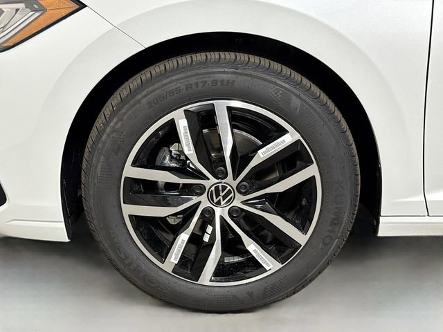 New 2026 Volkswagen Jetta SE image 17