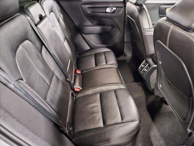 Used 2023 Volvo XC40 B5 Plus w/ Protection Package Premier image 20