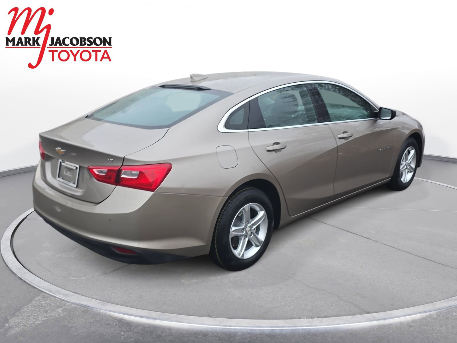 Used 2024 Chevrolet Malibu LT image 9