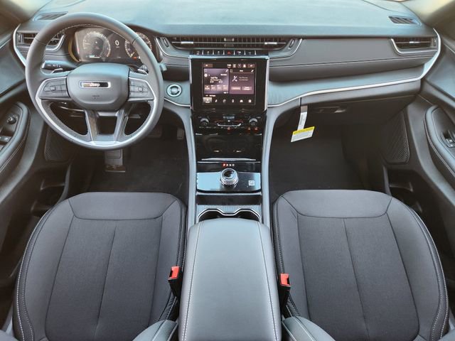 New 2026 Jeep Grand Cherokee Laredo AWD/4WD image 20