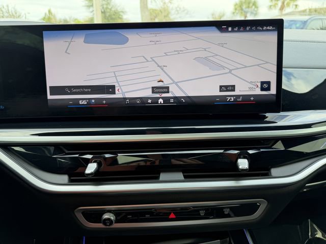 Certified 2024 BMW X7 M60i w/ Executive Package image 22