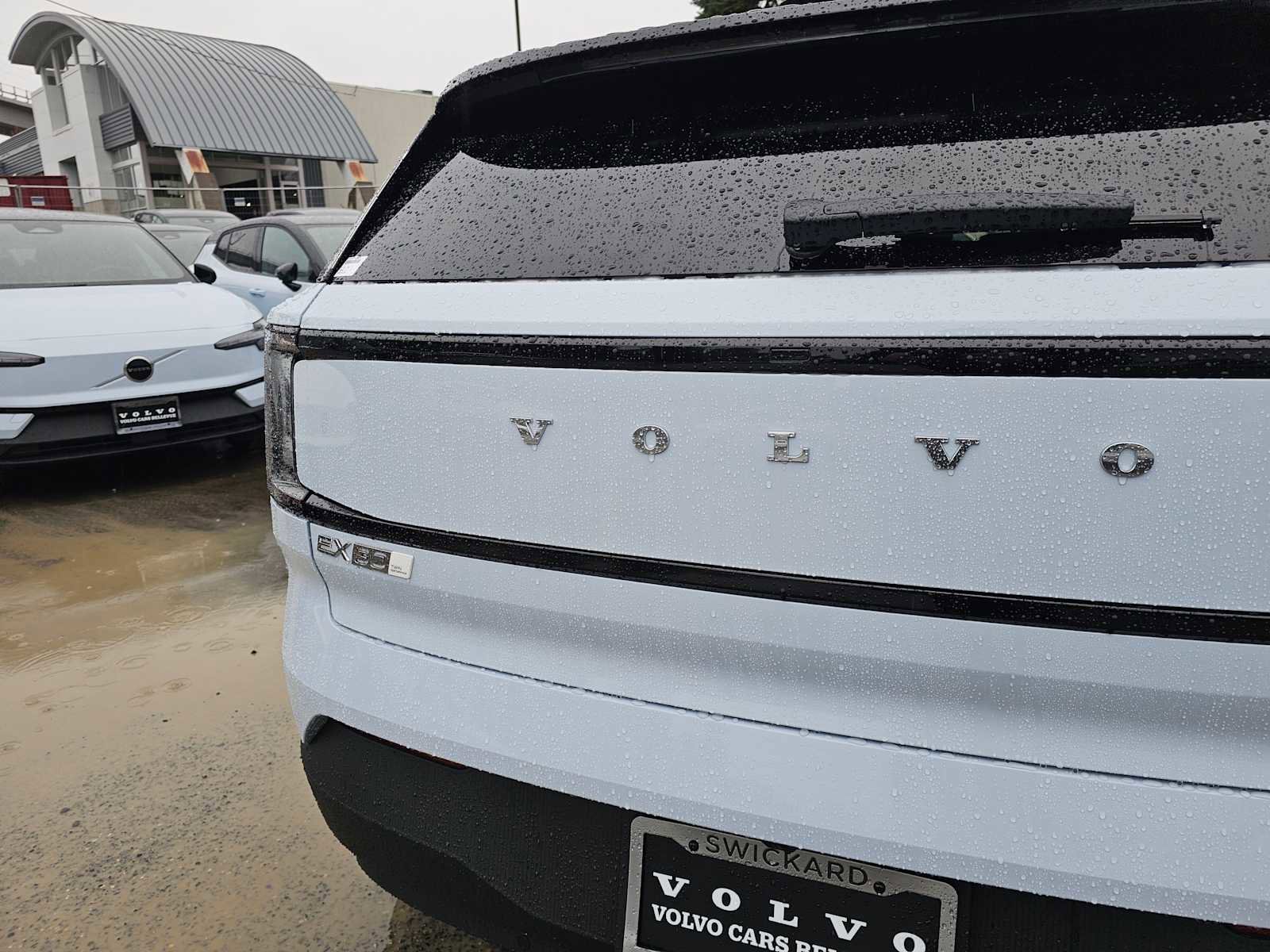 New 2026 Volvo EX30 Ultra w/ Climate Package image 15