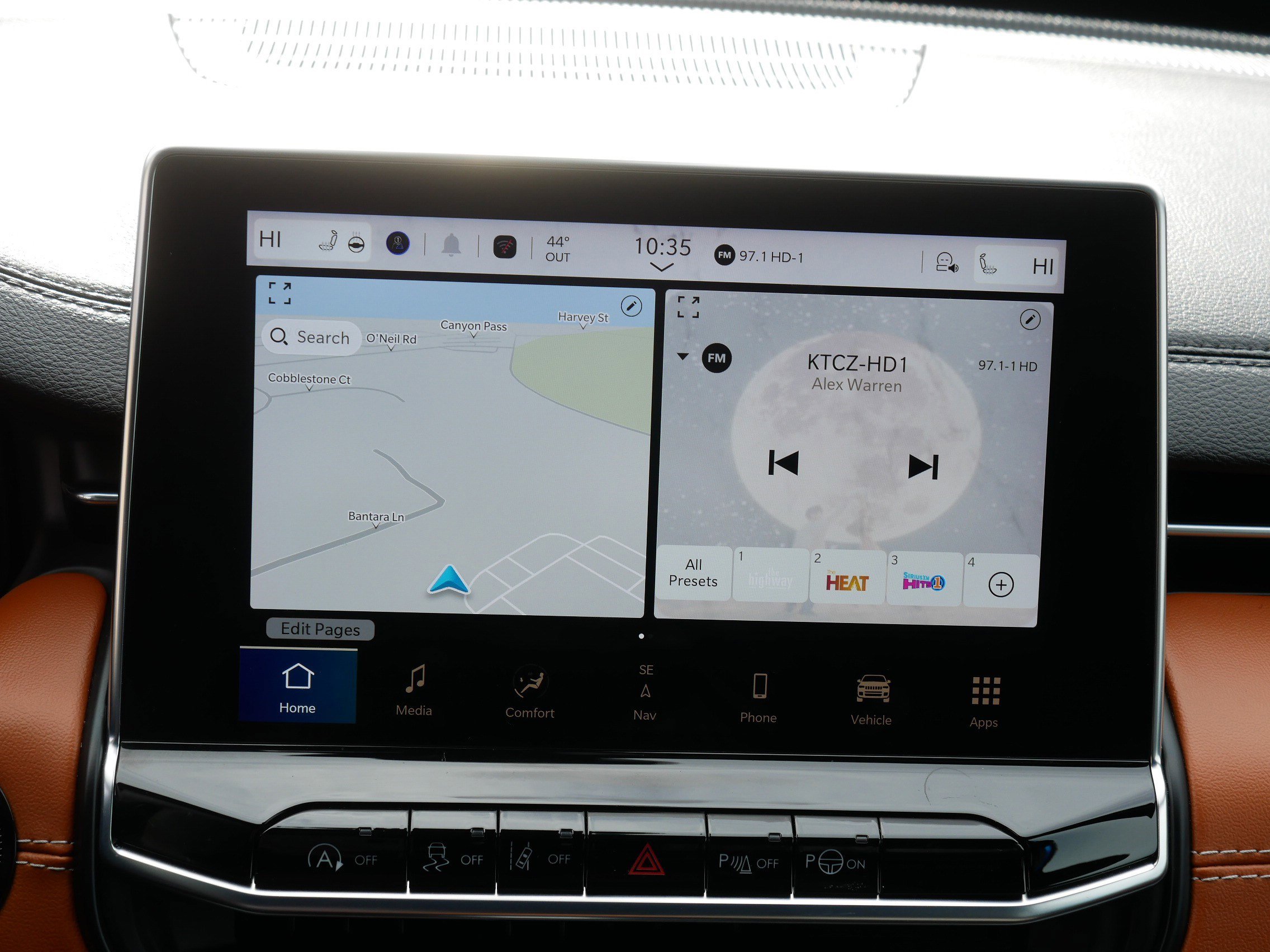 Used 2024 Jeep Compass Limited w/ Elite Group image 22