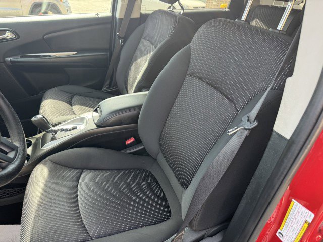 Used 2016 Dodge Journey SXT w/ Comfort/Convenience Group image 9