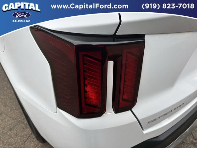 Used 2024 Kia Sorento S image 15