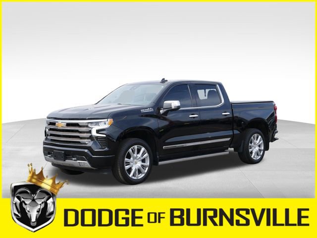 Used 2022 Chevrolet Silverado 1500 High Country w/ High Country Premium Package image 3