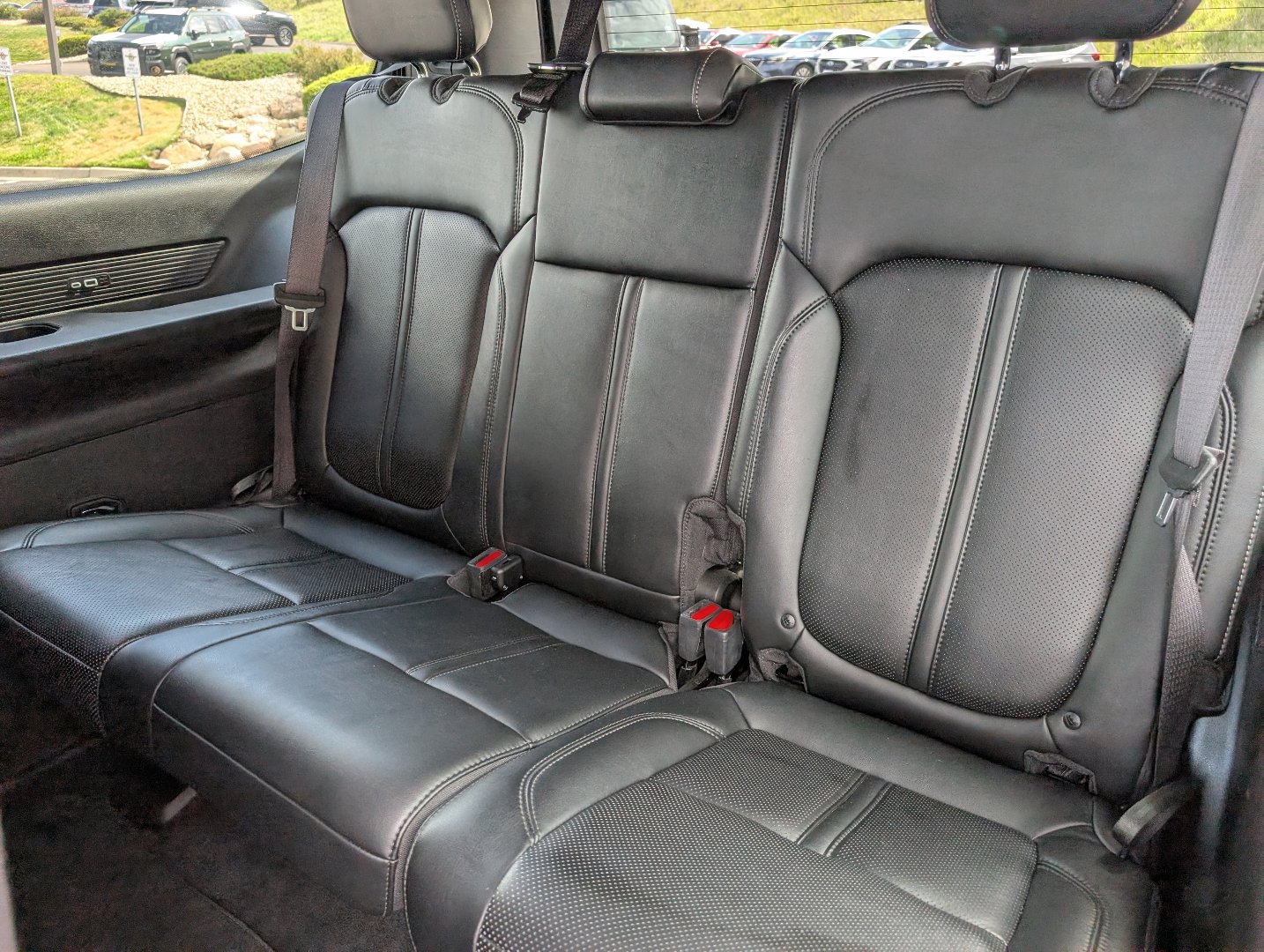 Used 2022 Jeep Wagoneer Series II w/ Premium Group I AWD/4WD image 28