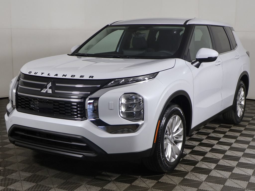 New 2026 Mitsubishi Outlander ES AWD/4WD image 9