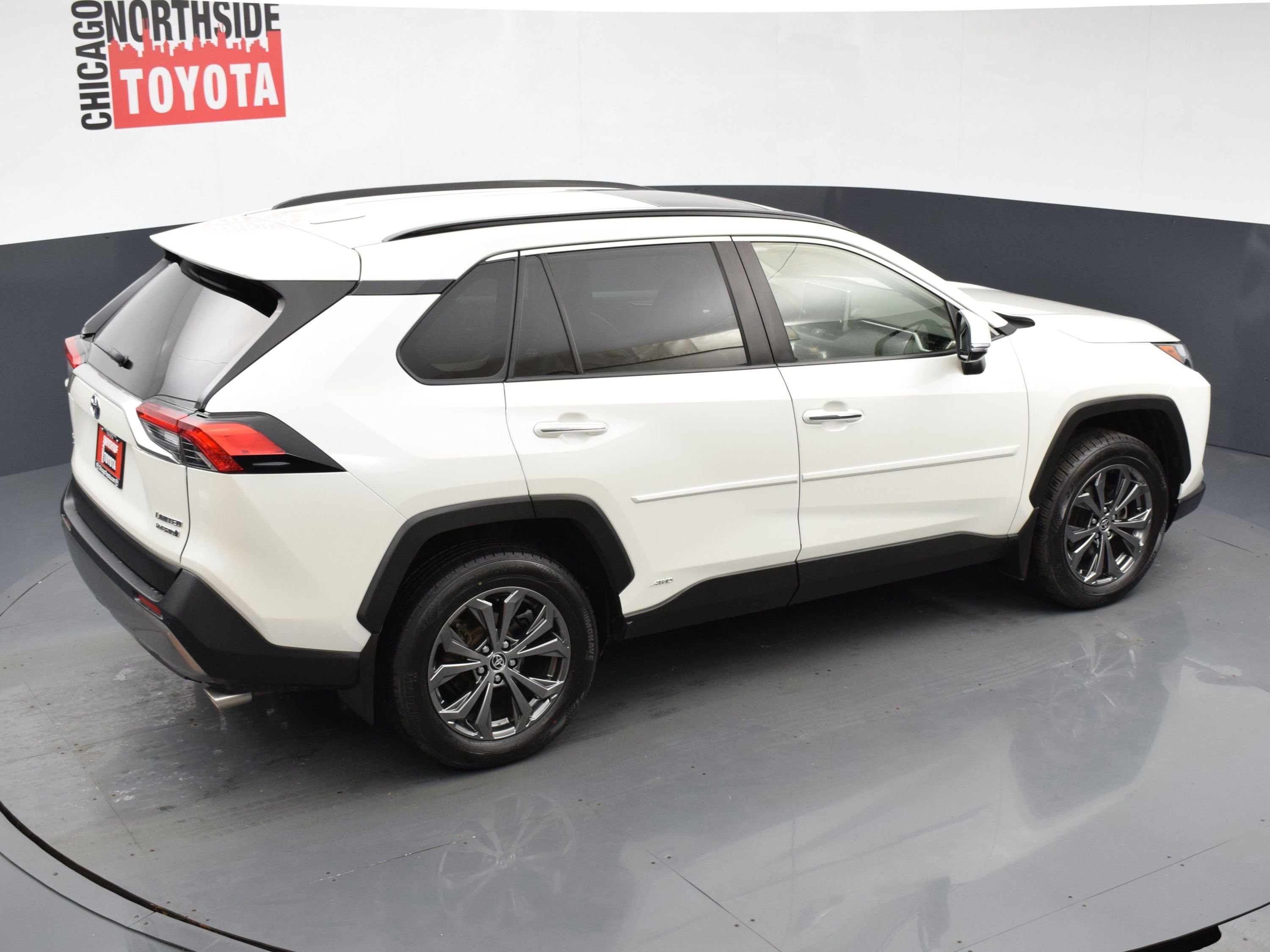 Used 2022 Toyota RAV4 Limited w/ Limited Grade Weather Package image 27