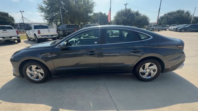 Used 2025 Hyundai Sonata SE FWD image 5