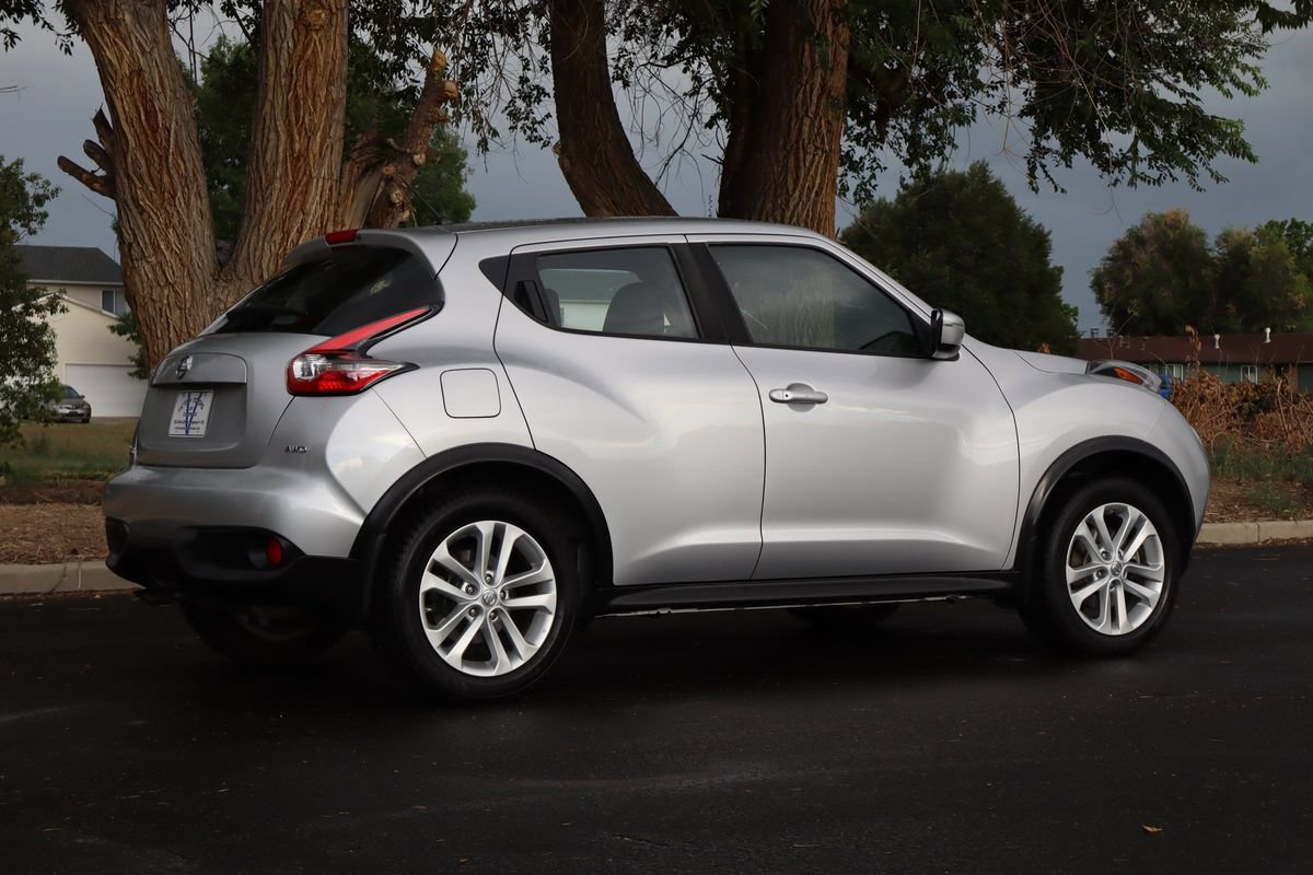 Used 2016 Nissan Juke S AWD/4WD image 5