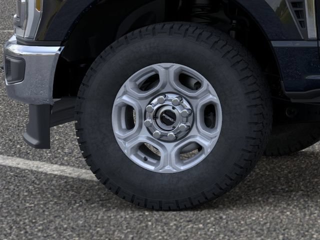 New 2026 Ford F250 XLT w/ XLT Premium Package AWD/4WD image 19