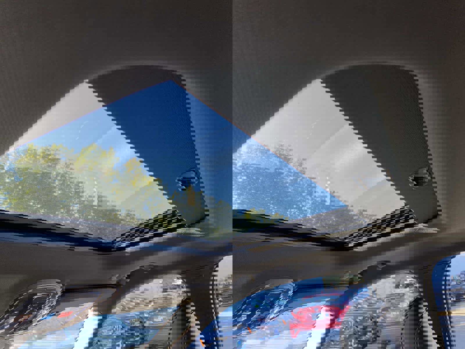 New 2025 Jeep Grand Cherokee Laredo image 8