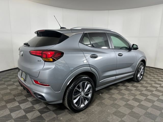 Used 2023 Buick Encore GX Select w/ Experience Buick Package image 3