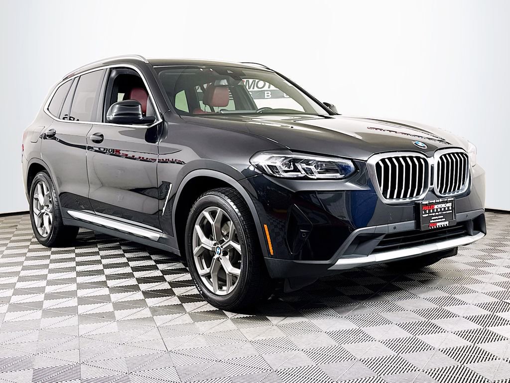 Used 2023 BMW X3 xDrive30i w/ Premium Package image 1