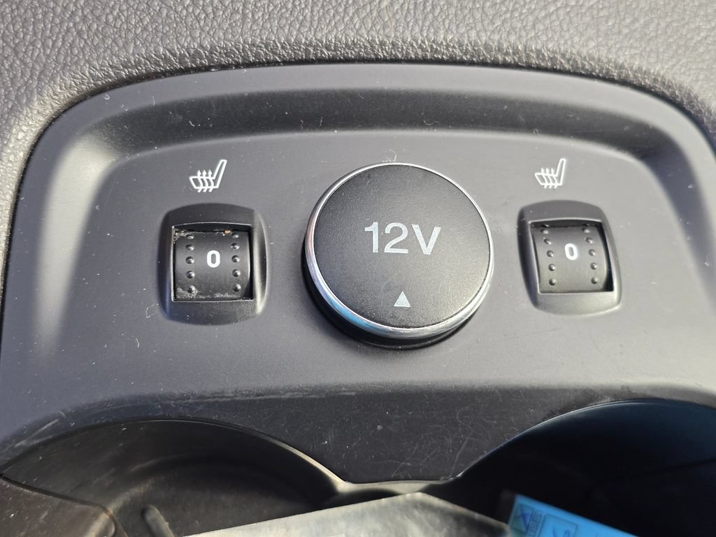Used 2014 Ford Focus Titanium FWD image 20