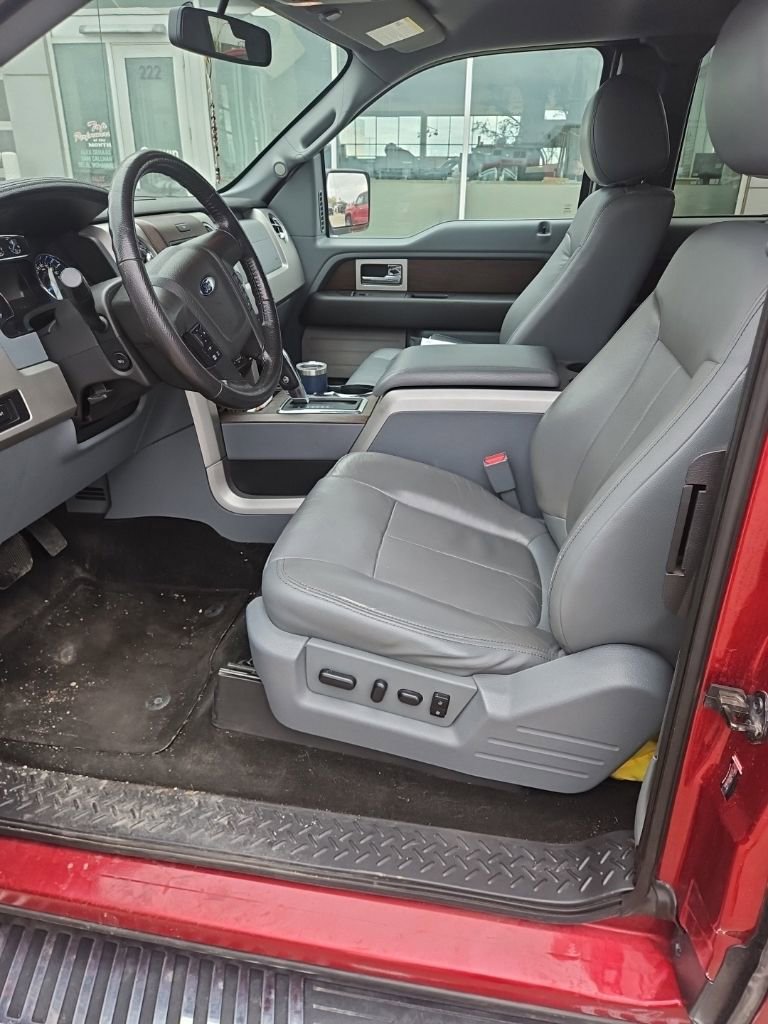 Used 2014 Ford F150 Lariat w/ Lariat Chrome Package AWD/4WD image 10