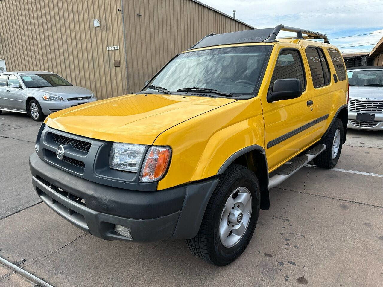 Used 2001 Nissan Xterra SE image 3