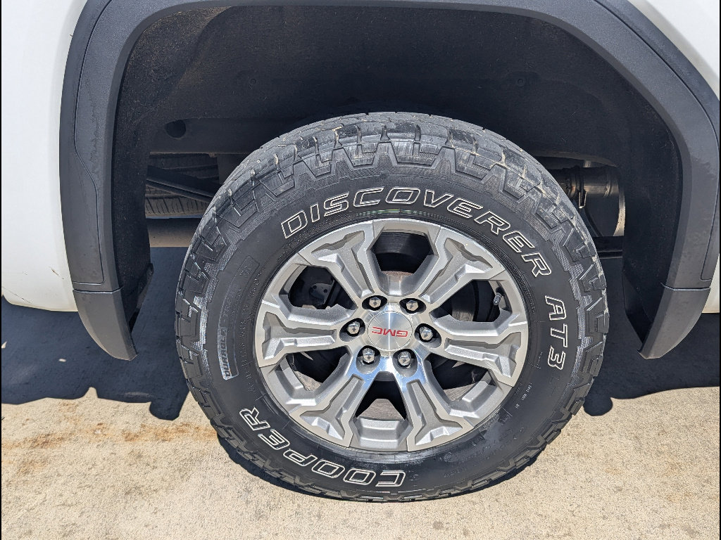 Used 2021 GMC Sierra 1500 SLE w/ X31 Off-Road Package image 20