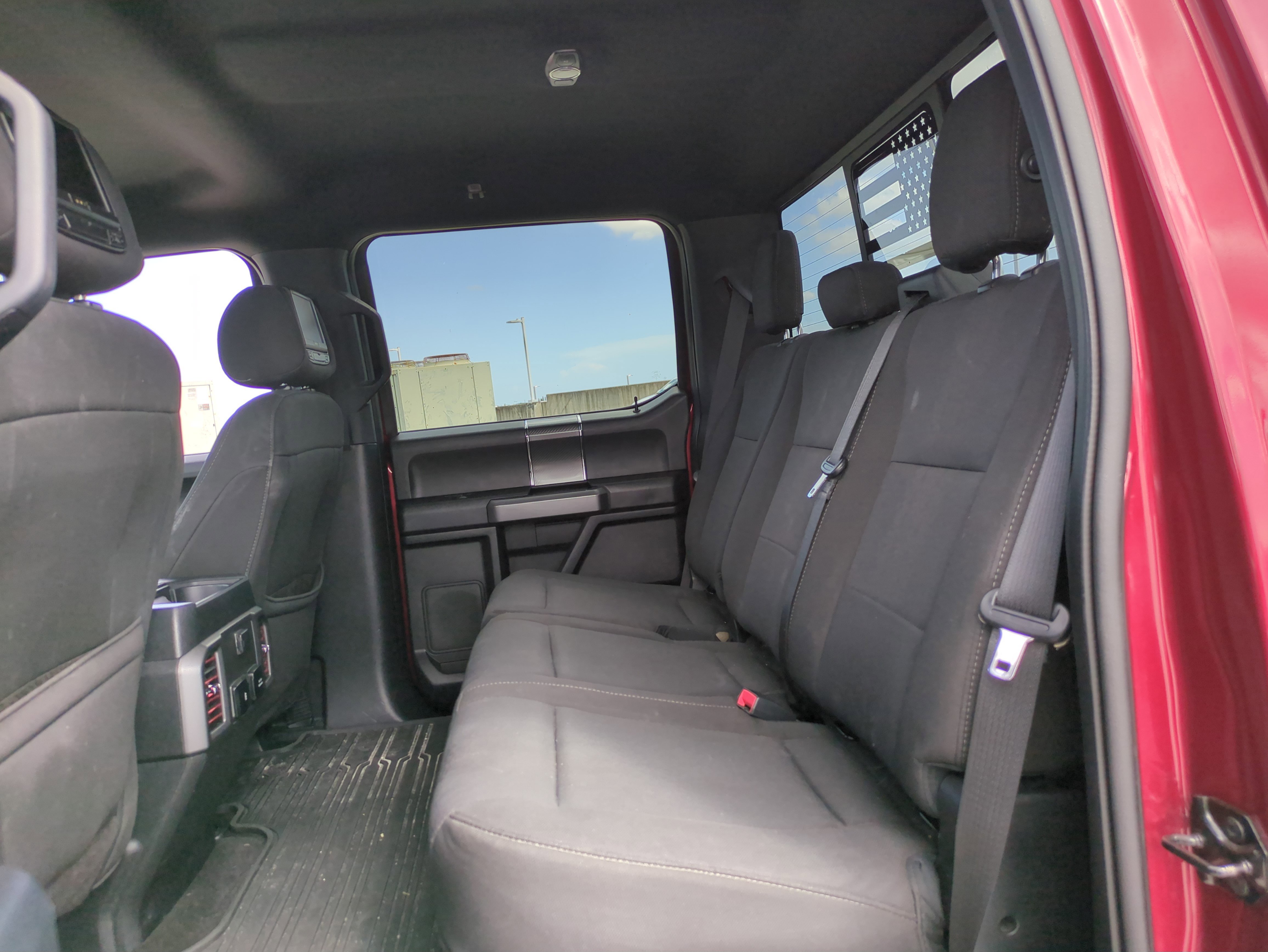 Used 2018 Ford F150 XLT w/ Equipment Group 302A Luxury image 15