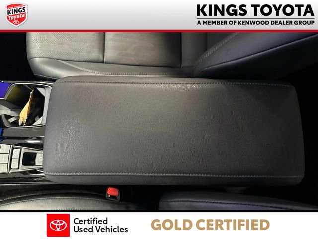 Used 2025 Toyota Camry XSE FWD image 17