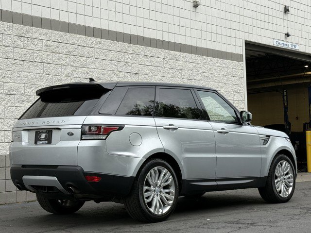 Used 2016 Land Rover Range Rover Sport HSE AWD/4WD image 3