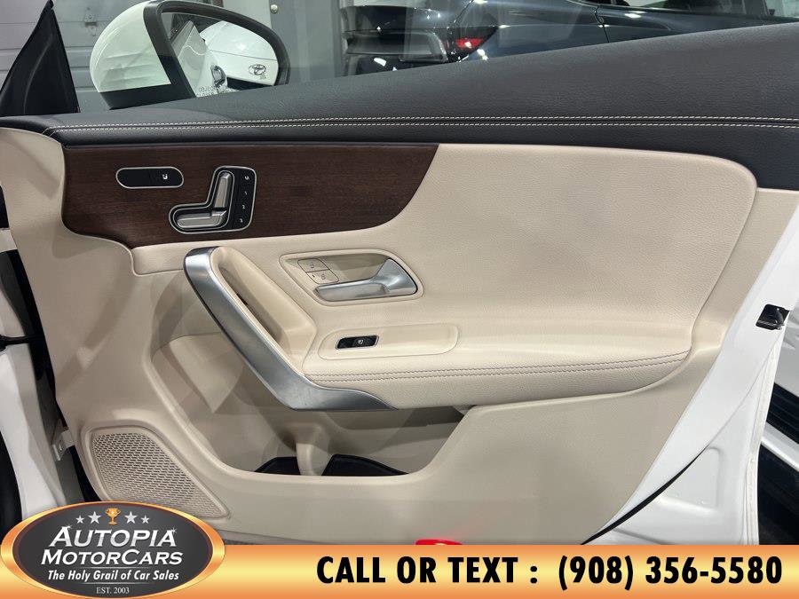 Used 2023 Mercedes-Benz CLA 250 4MATIC image 13