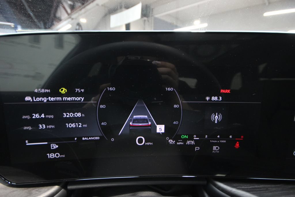 Used 2025 Audi Q5 Premium w/ Convenience Package AWD/4WD image 18