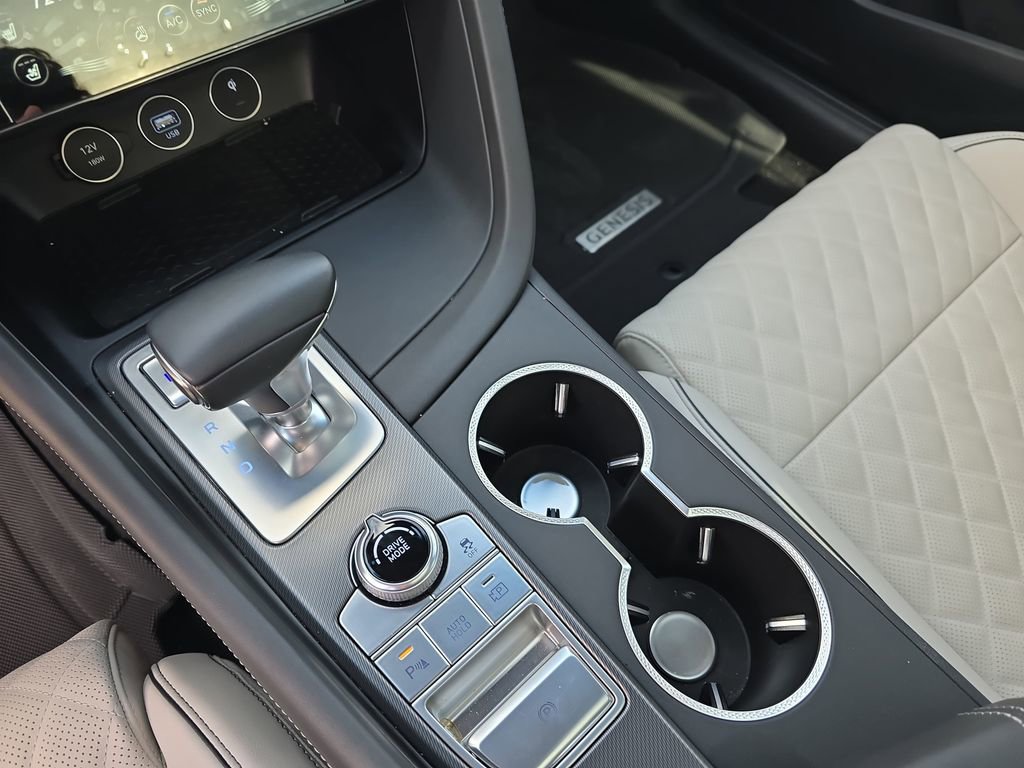 Used 2025 Genesis G70 3.3T Advanced w/ Sport Prestige Package image 25