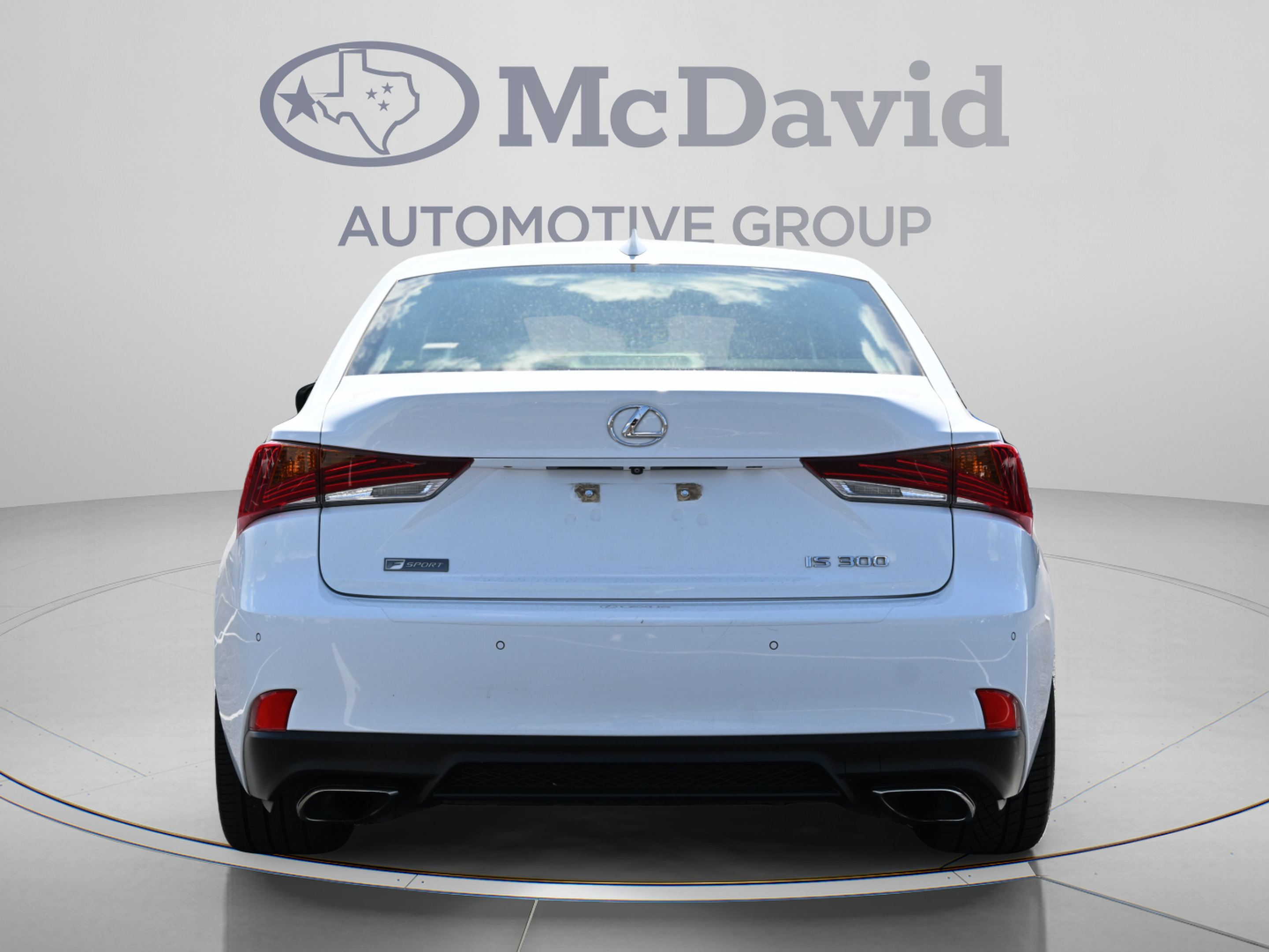 Used 2020 Lexus IS 300 F Sport w/ F Sport Package RWD image 5
