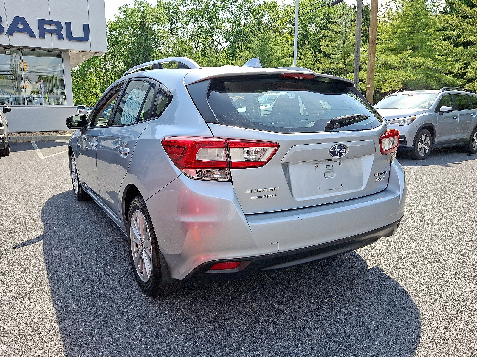 Used 2017 Subaru Impreza 2.0i Premium AWD/4WD image 6