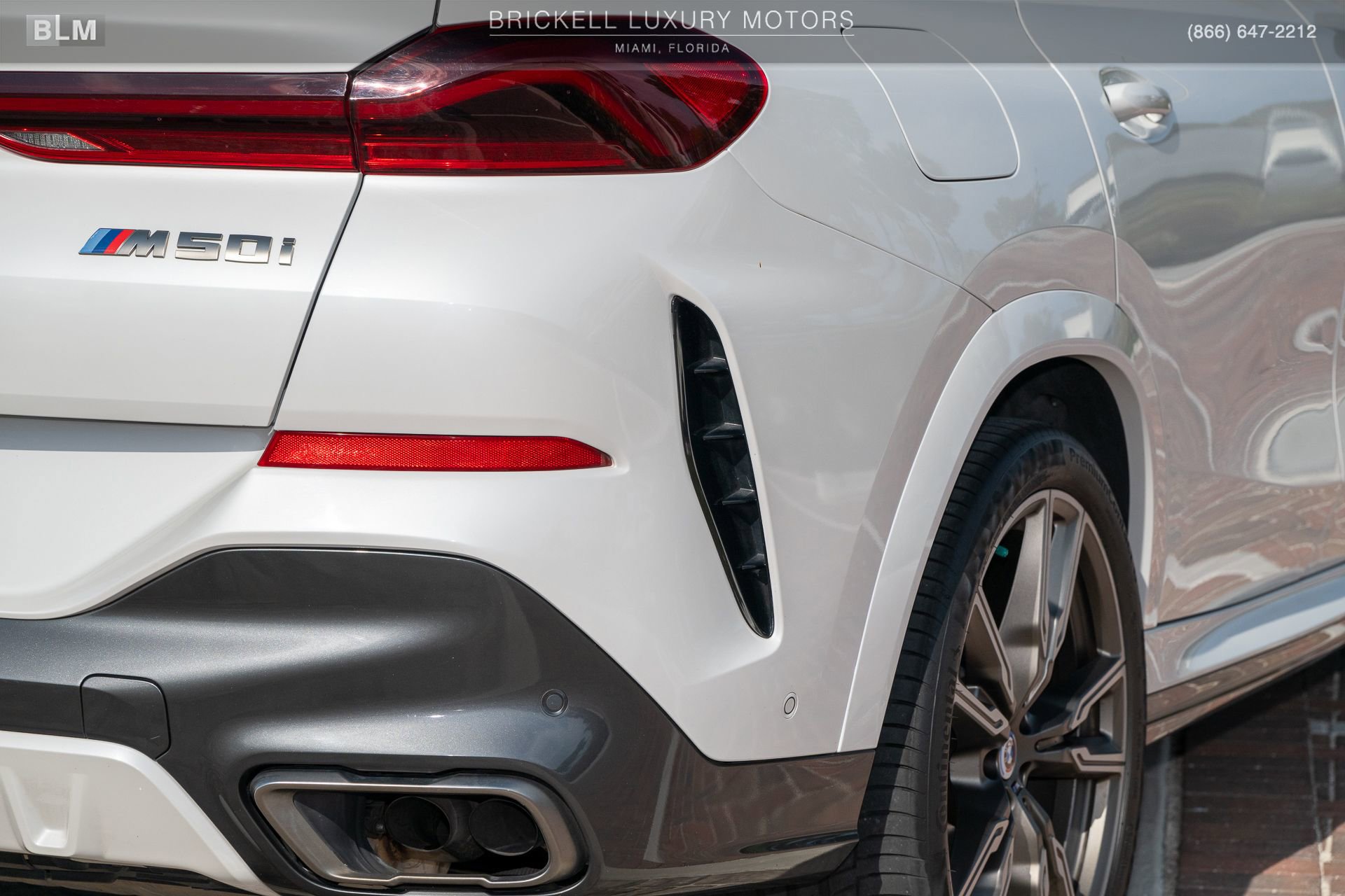 Used 2022 BMW X6 M50i w/ Executive Package AWD/4WD image 51