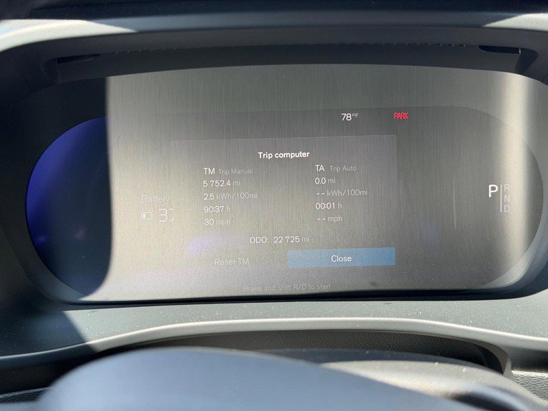 Used 2023 Volvo XC40 Recharge Ultimate w/ Protection Package Premier image 21