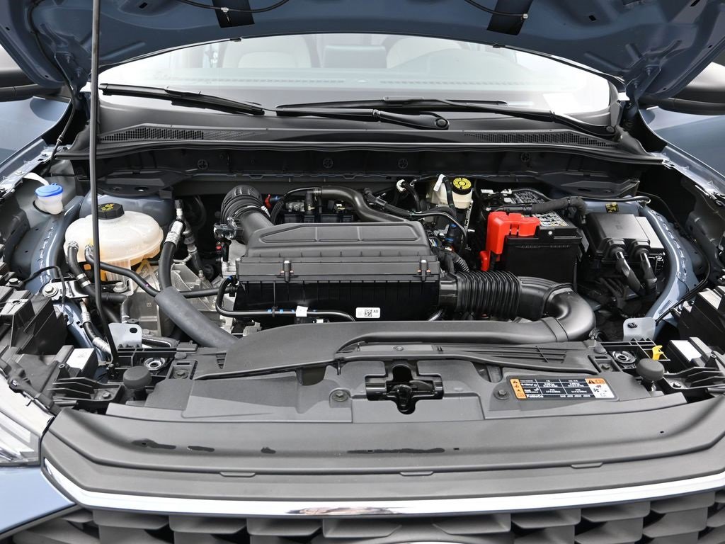 Certified 2025 Ford Escape Active image 33