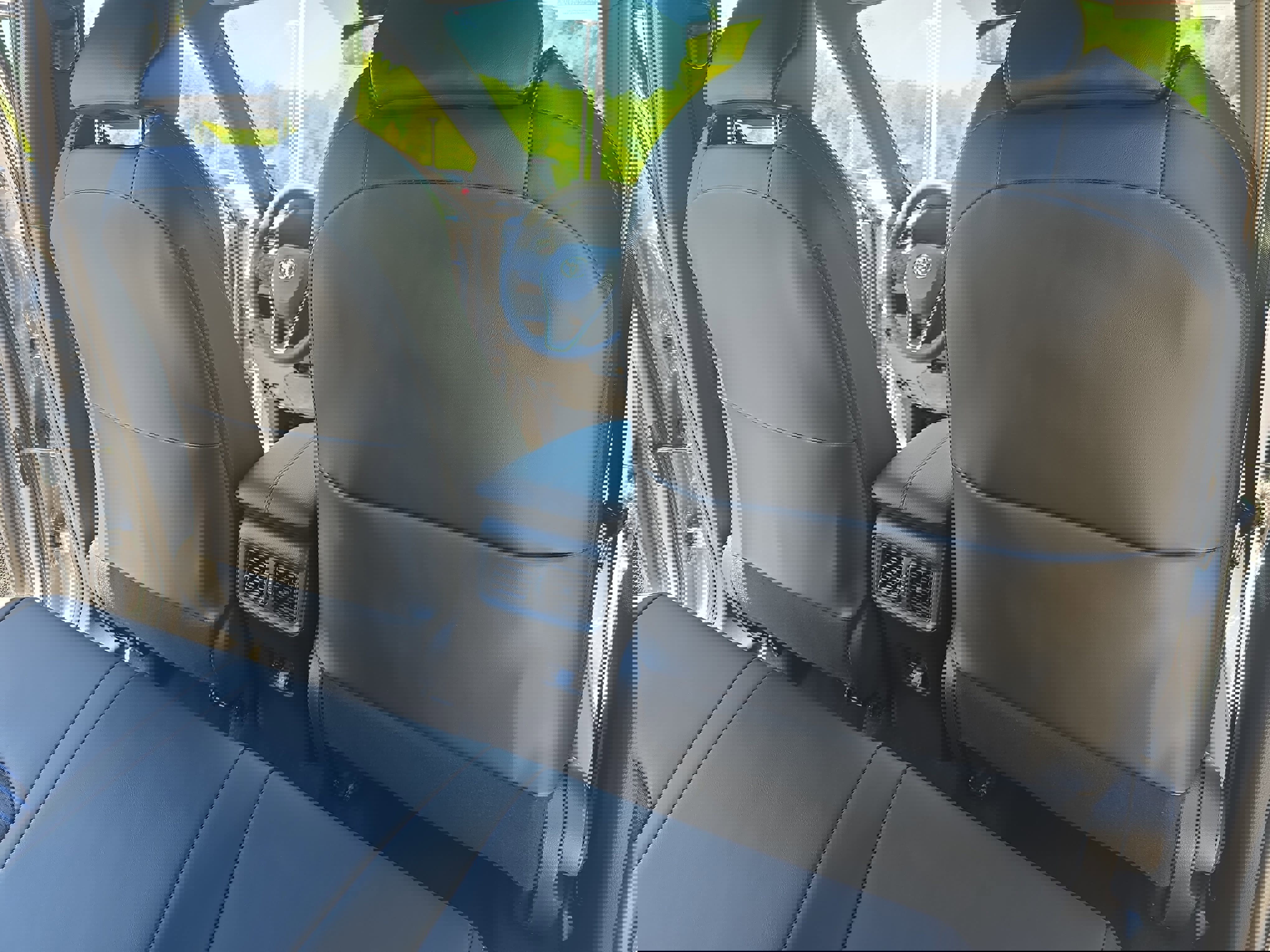 Used 2023 Toyota RAV4 XSE AWD/4WD image 11